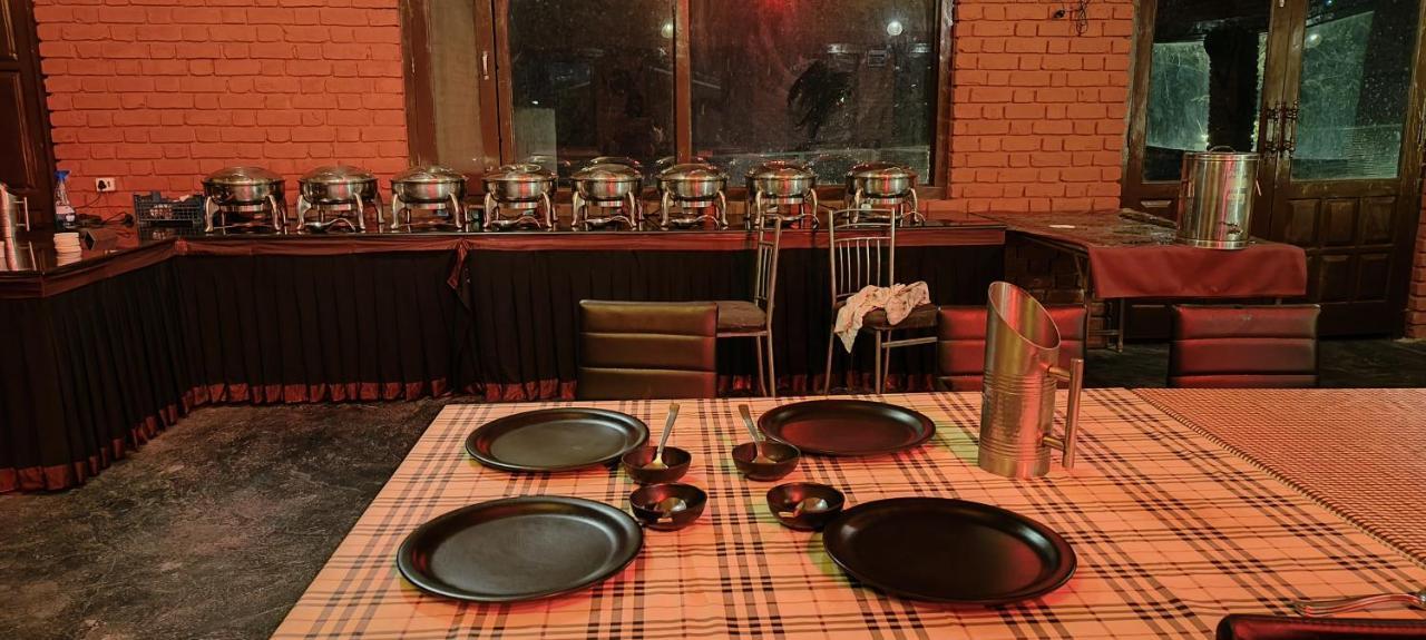 马拉里 Flora Hills View酒店 外观 照片